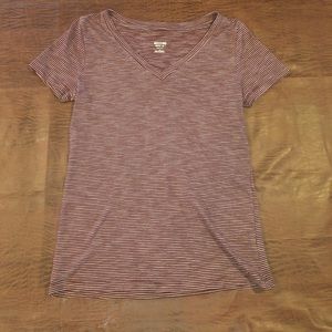 Striped Whte&Maroon Short Sleeve T-Shirt w/ V neck